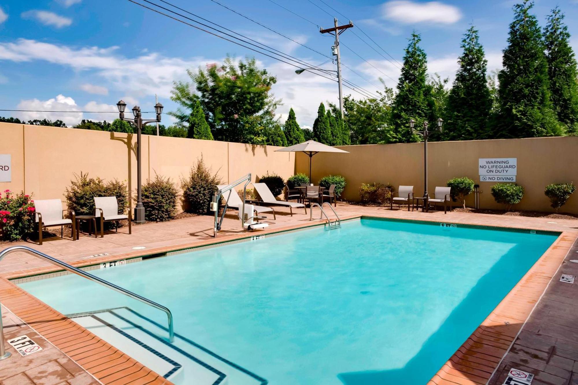 Courtyard Statesville Mooresville/Lake Norman Экстерьер фото
