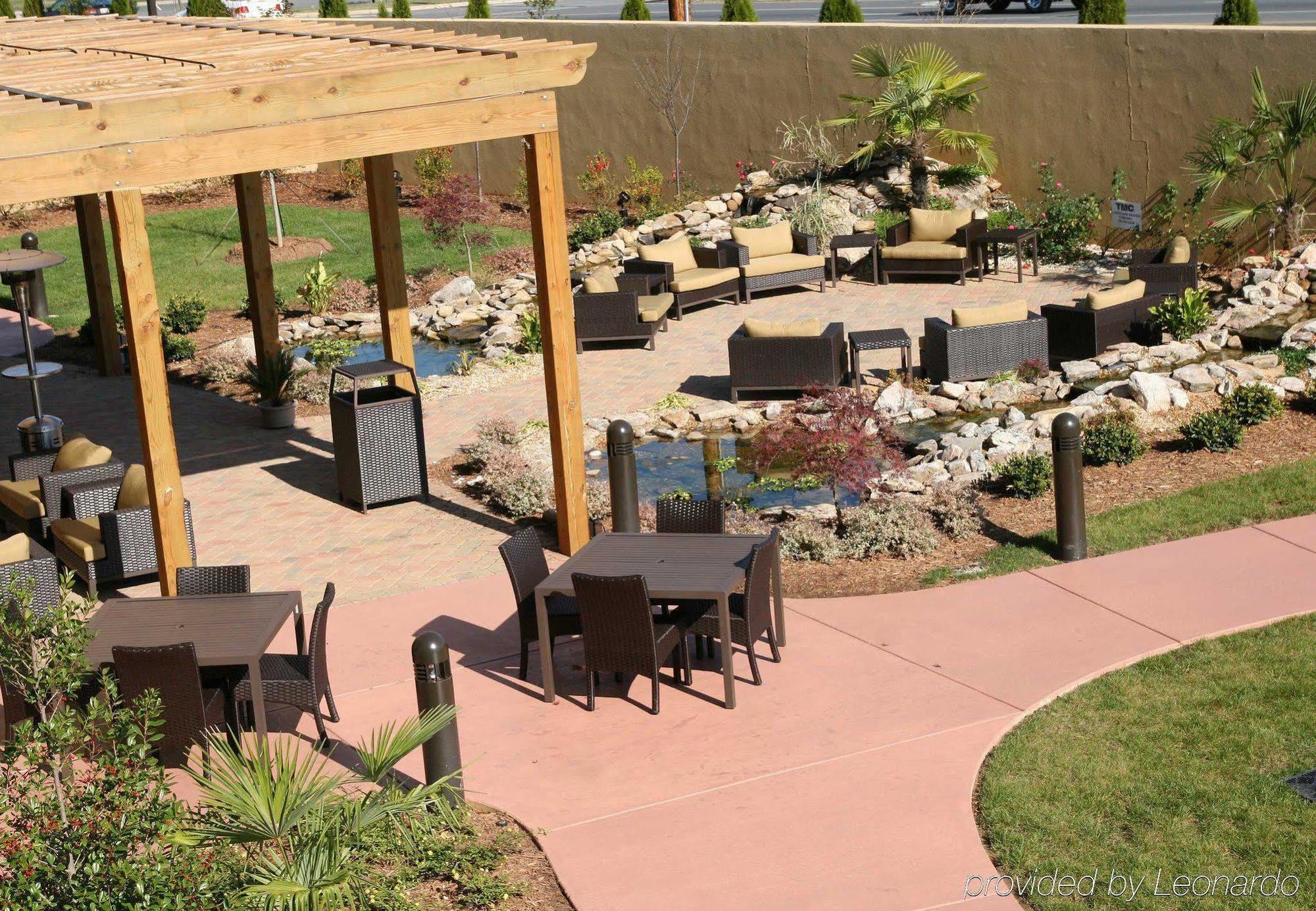 Courtyard Statesville Mooresville/Lake Norman Экстерьер фото