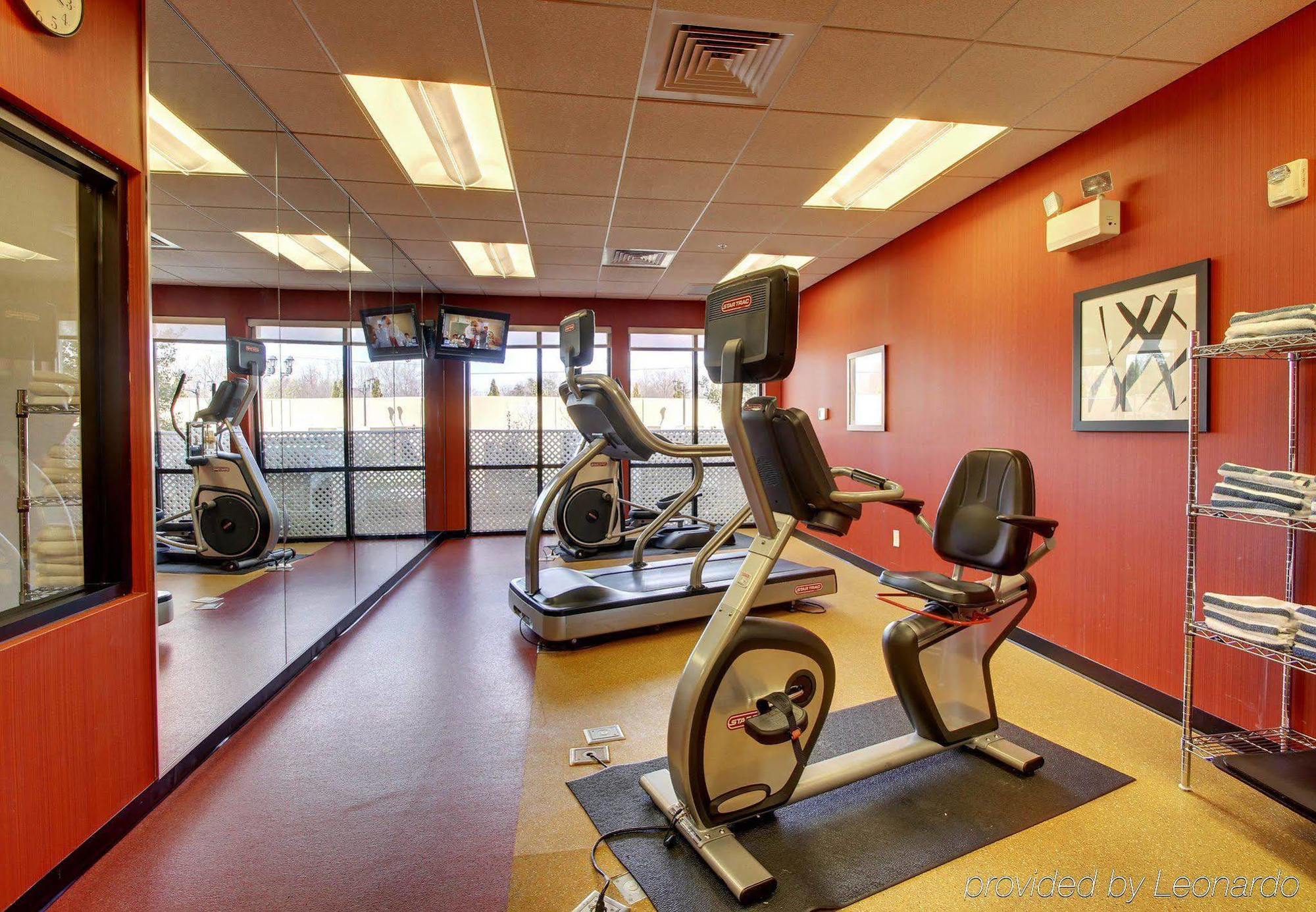 Courtyard Statesville Mooresville/Lake Norman Экстерьер фото