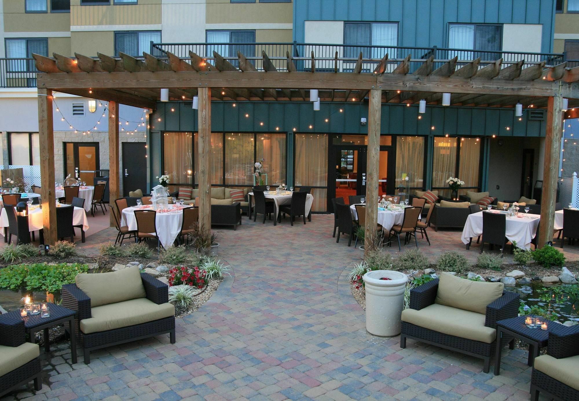 Courtyard Statesville Mooresville/Lake Norman Экстерьер фото